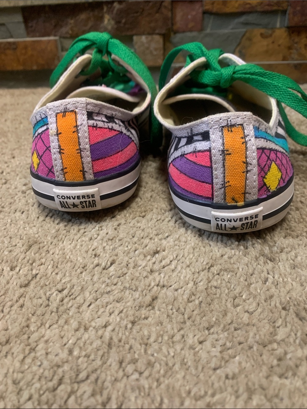 Converse Low Top Sneakers in Multicolor with Green Laces 8 - Picture 5 of 6